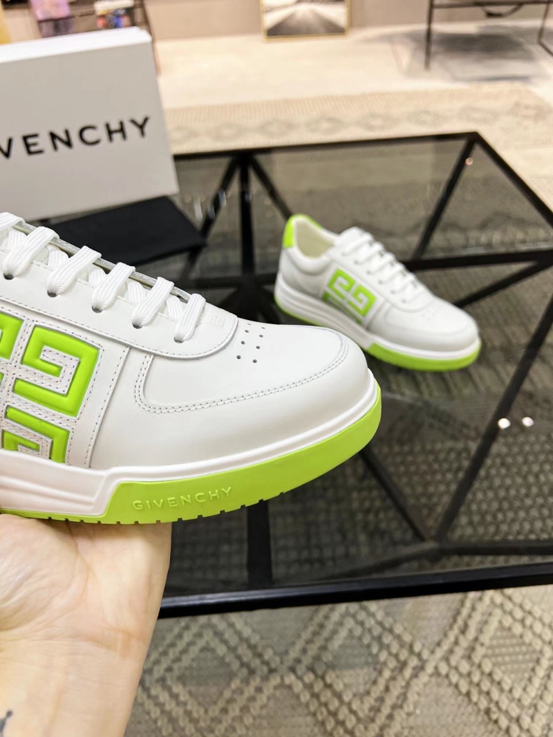 Givenchy Sneakers